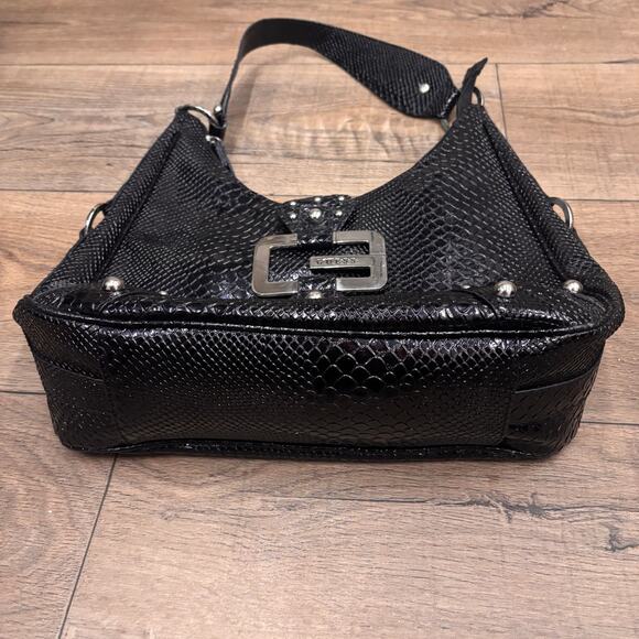 Y2K Guess Black Snake Skin Saddle Bag Shoulder Purse Studded Bikercore Grunge - Picture 4 of 10